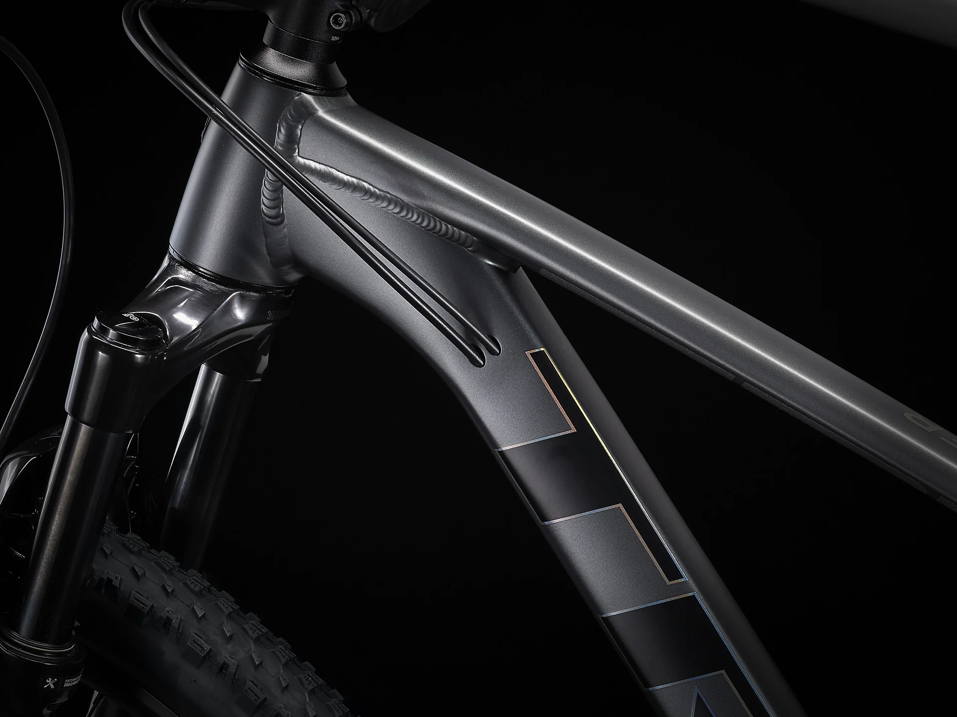 2023 Trek X-Caliber 8 - Satin Lithium Grey - Image 5