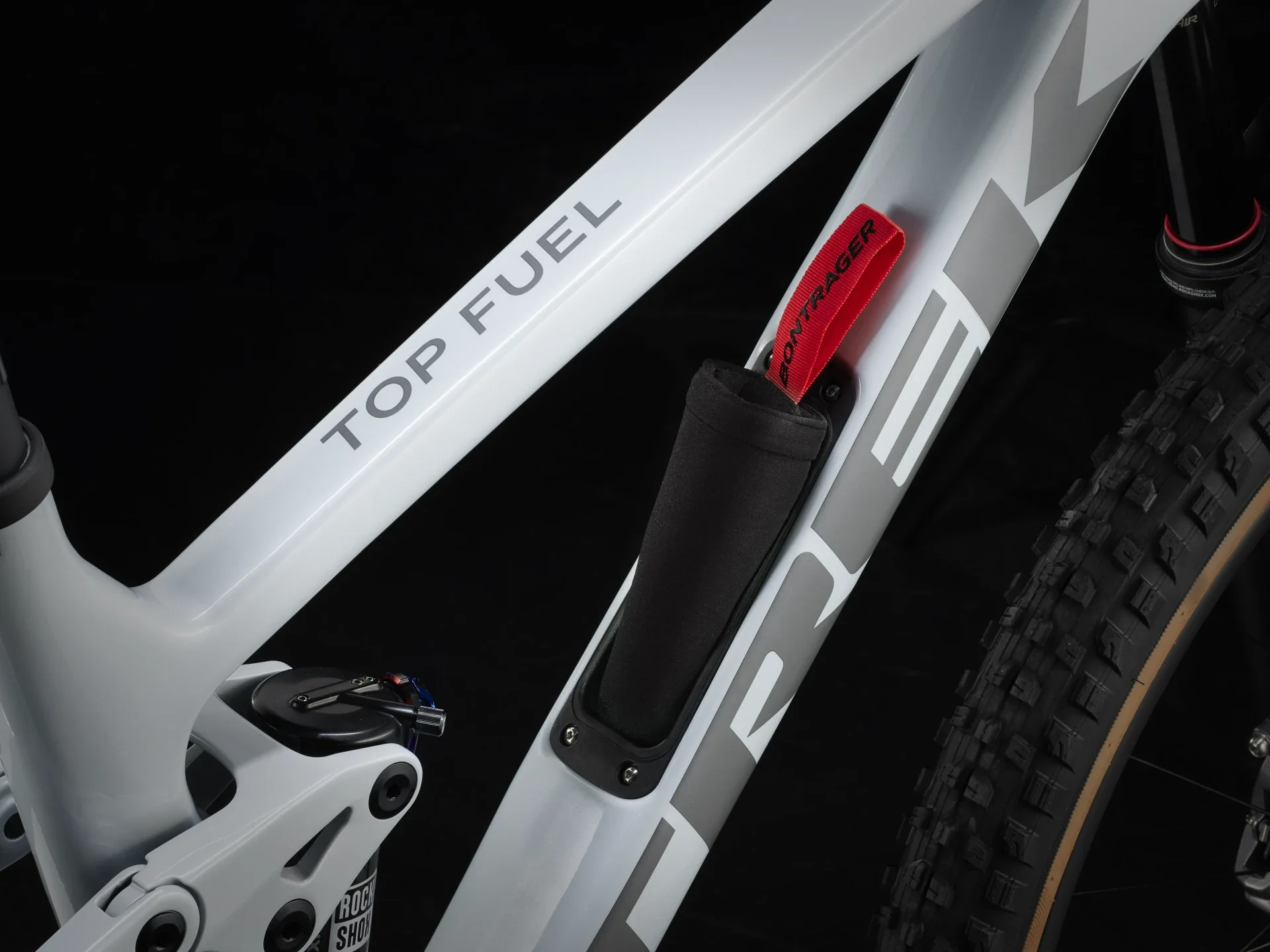 2024 Top Fuel 9.8 GX AXS T-Type - Plasma Grey Pearl - Image 3