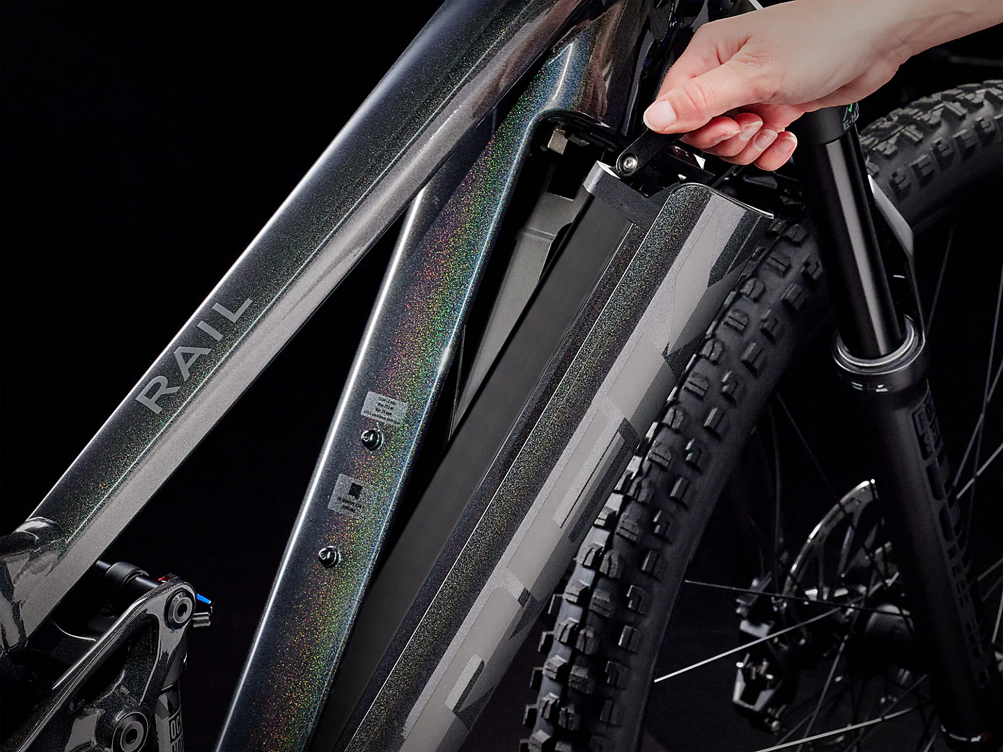 2024 Trek Rail 7 Gen 3 - Dark Prismatic - Image 5