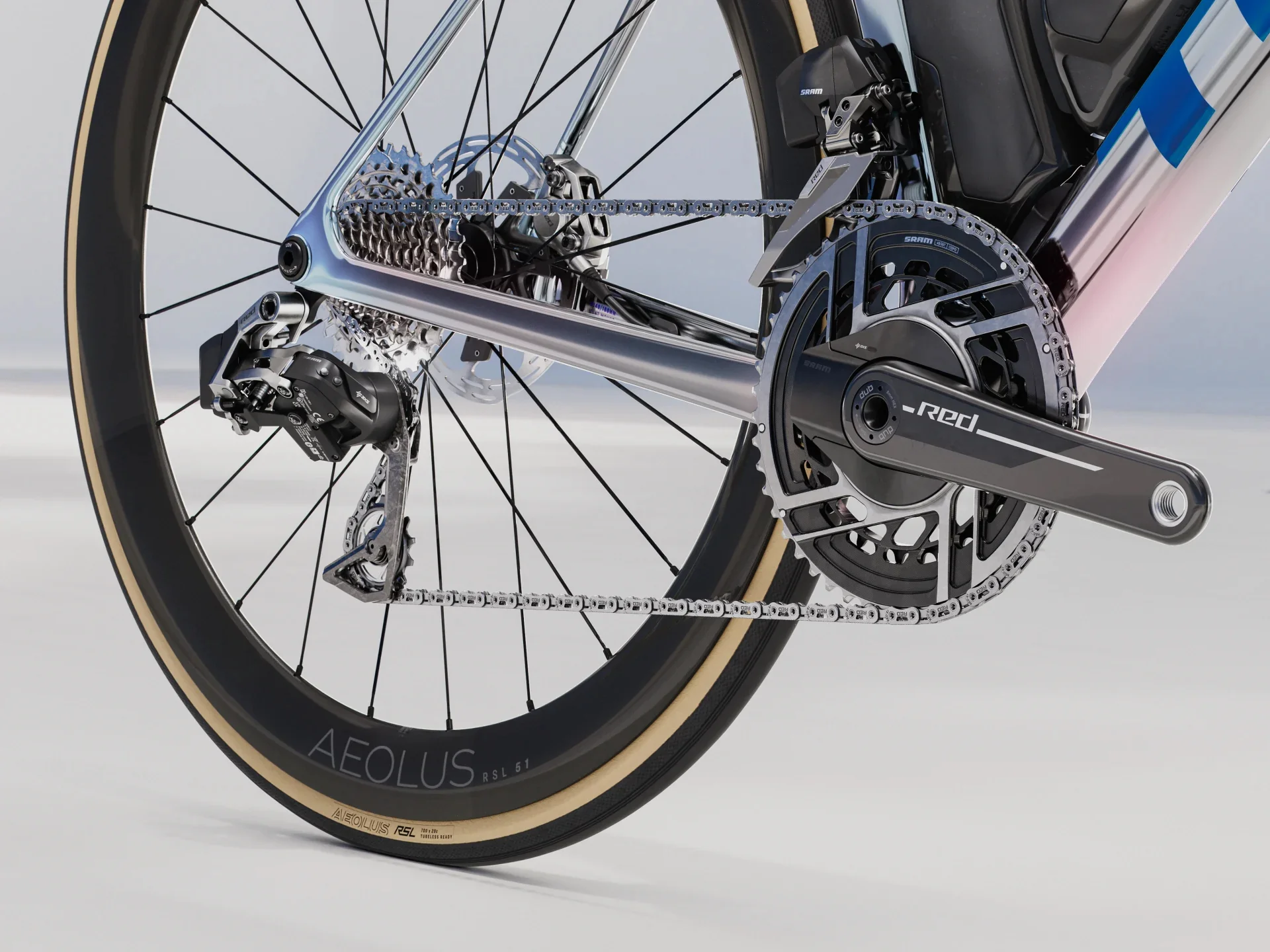 2025 Trek Madone SLR 9 AXS Gen 8 - Image 18