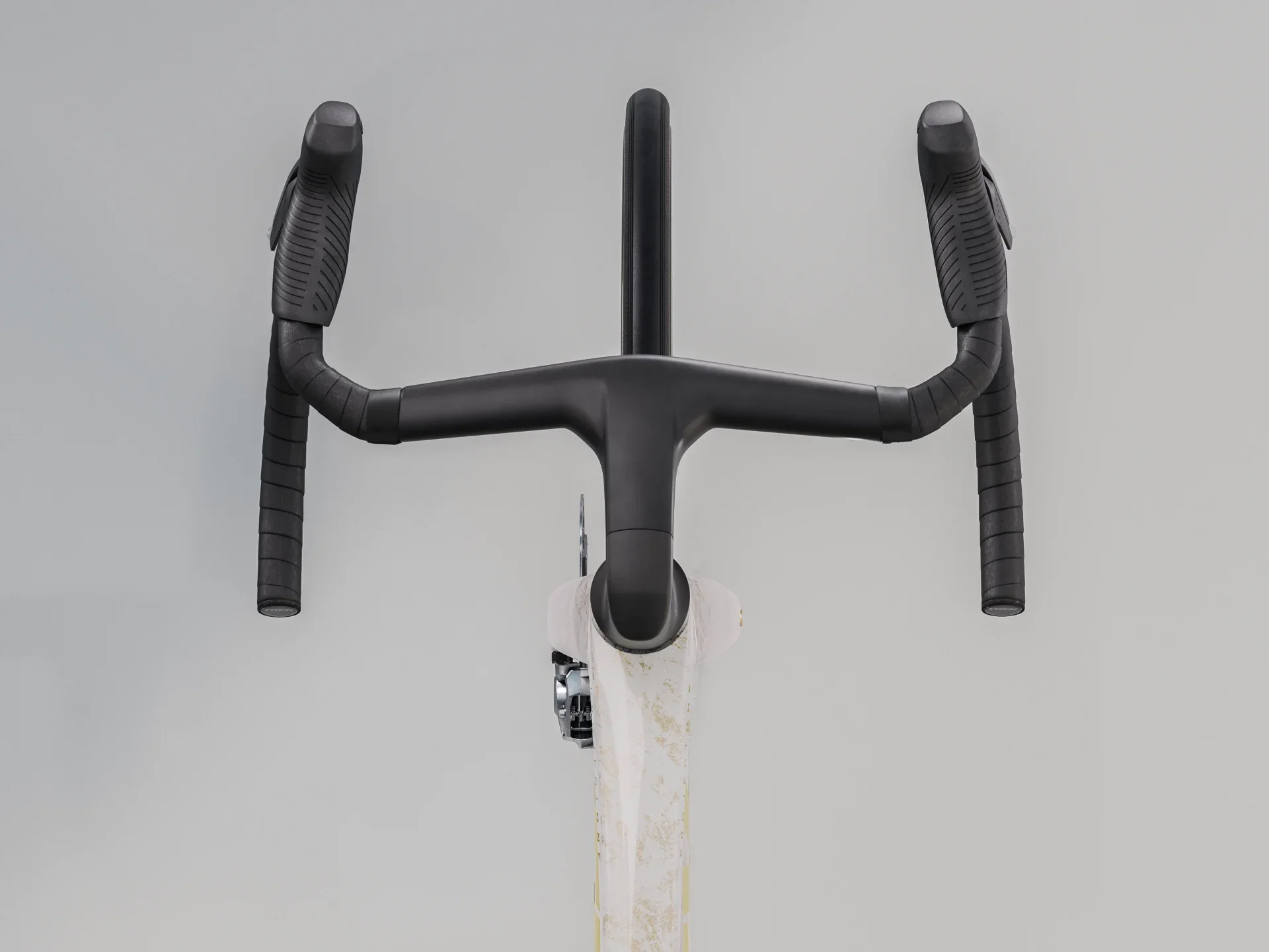2025 Trek Madone SLR 9 AXS Gen 8 - Image 32