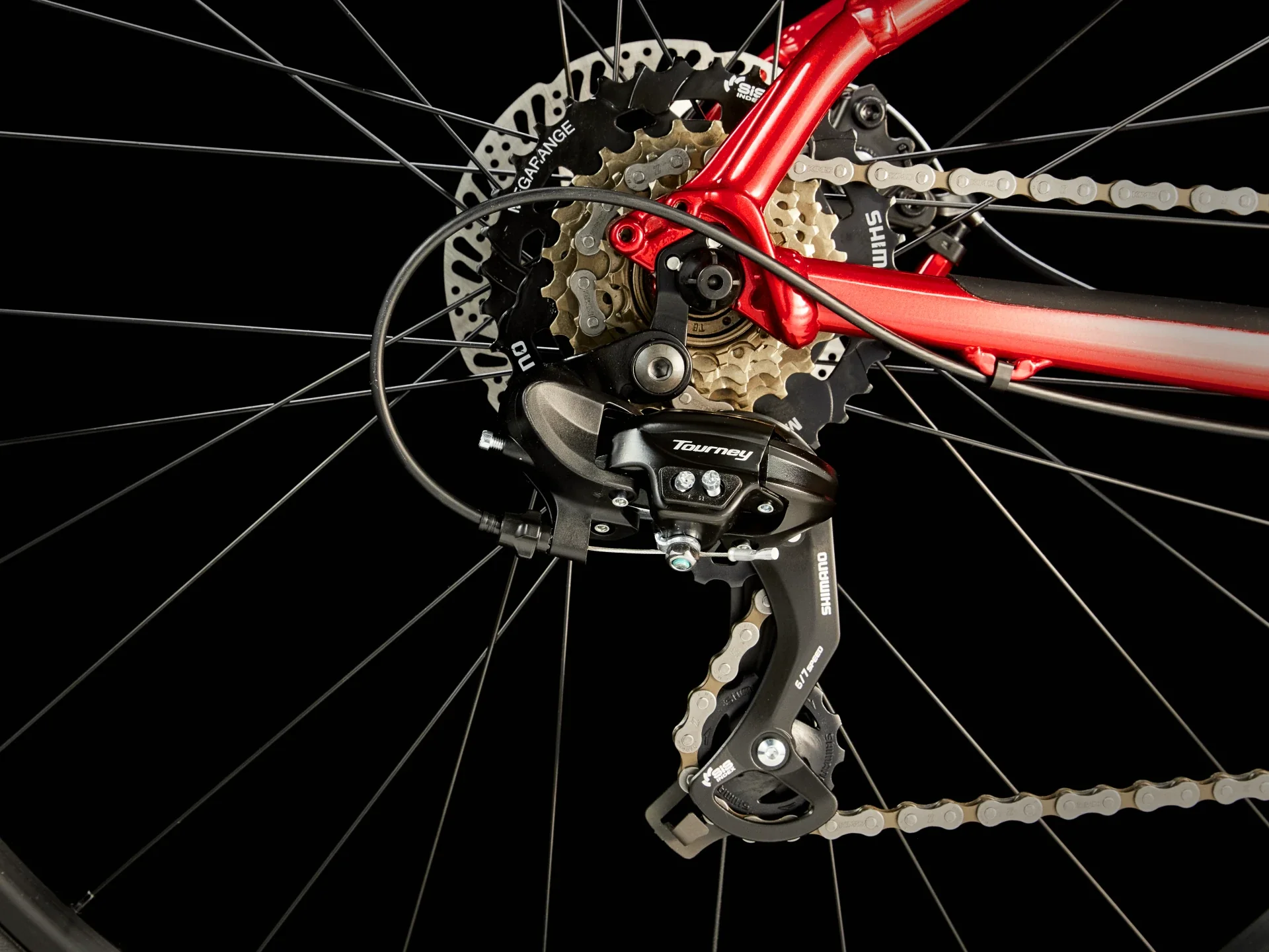 2025 Trek Marlin 4 Gen 2 - Crimson - Image 3