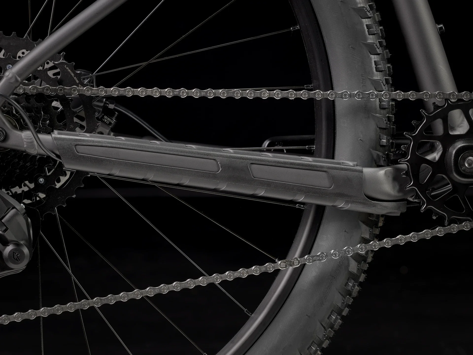 2025 Trek Marlin 5 Gen 3 - Matte Dnister Black - Image 7