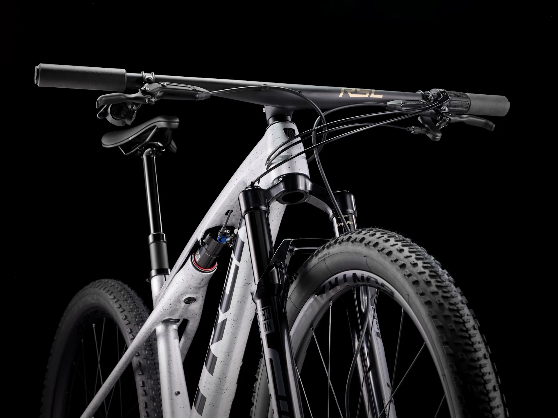 2025 Trek Supercaliber SLR 9.8 X0 AXS T-Type Gen 2 - Argent Drizzle - Image 4