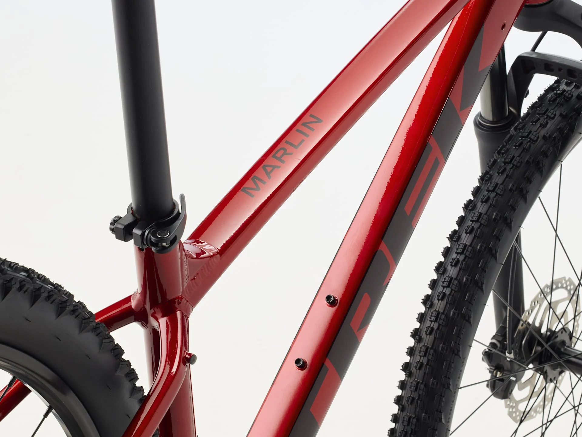 2026 Trek Marlin 5 Gen 3 - Fury Red - Image 5