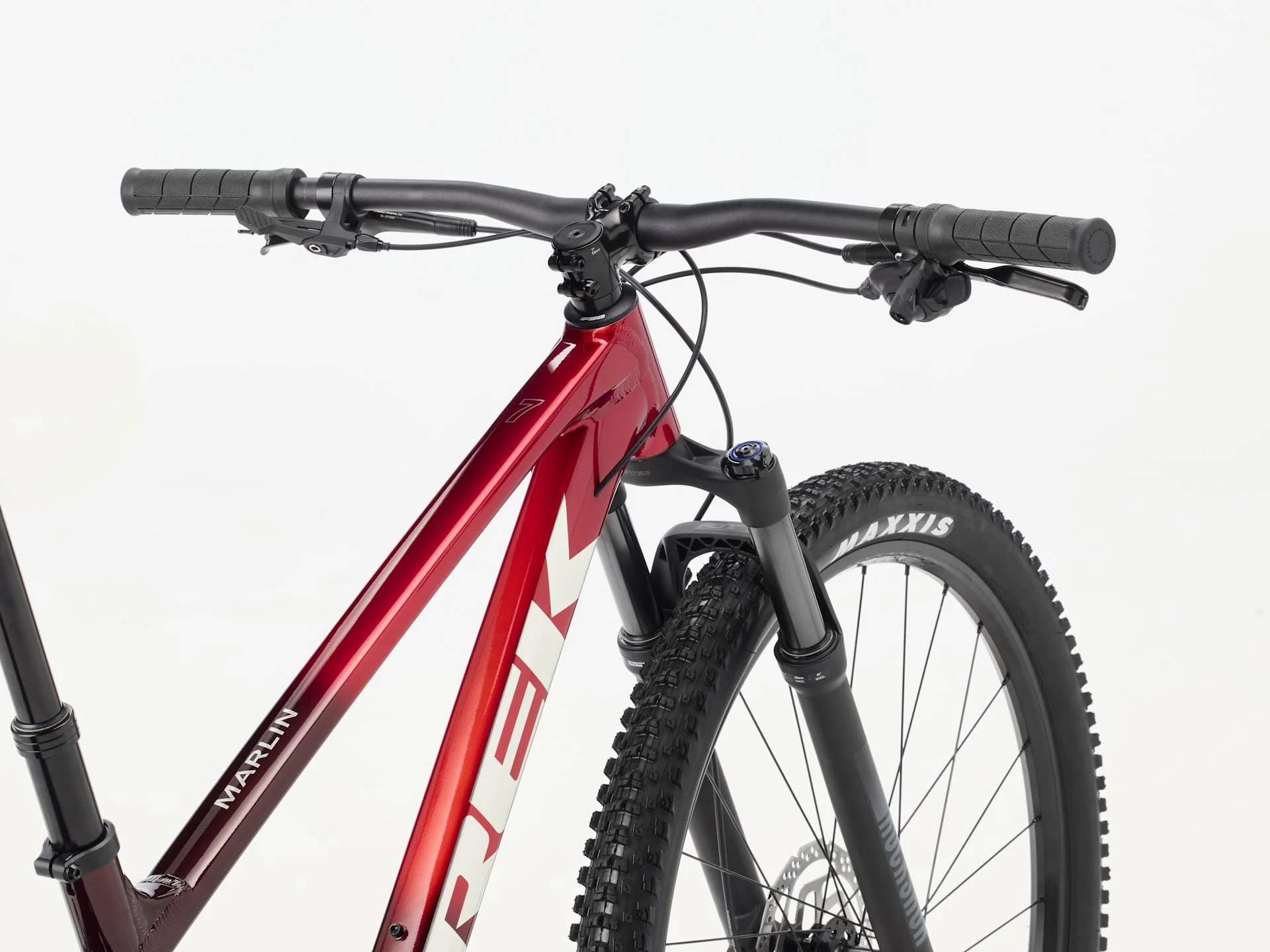 2026 Trek Marlin 7 Gen 3 - Fury Red/Lithium Grey Fade - Image 2
