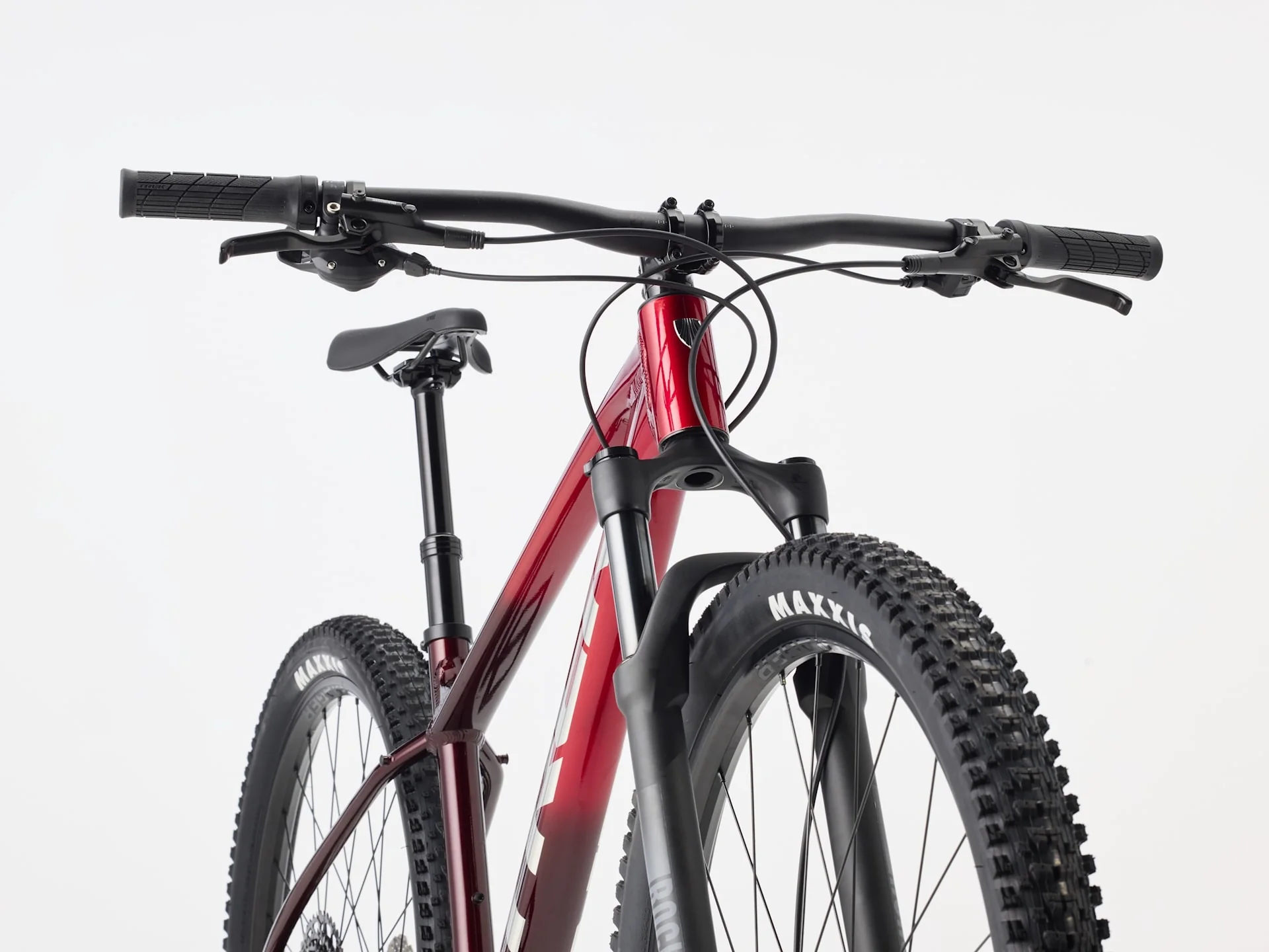 2026 Trek Marlin 7 Gen 3 - Fury Red/Lithium Grey Fade - Image 3