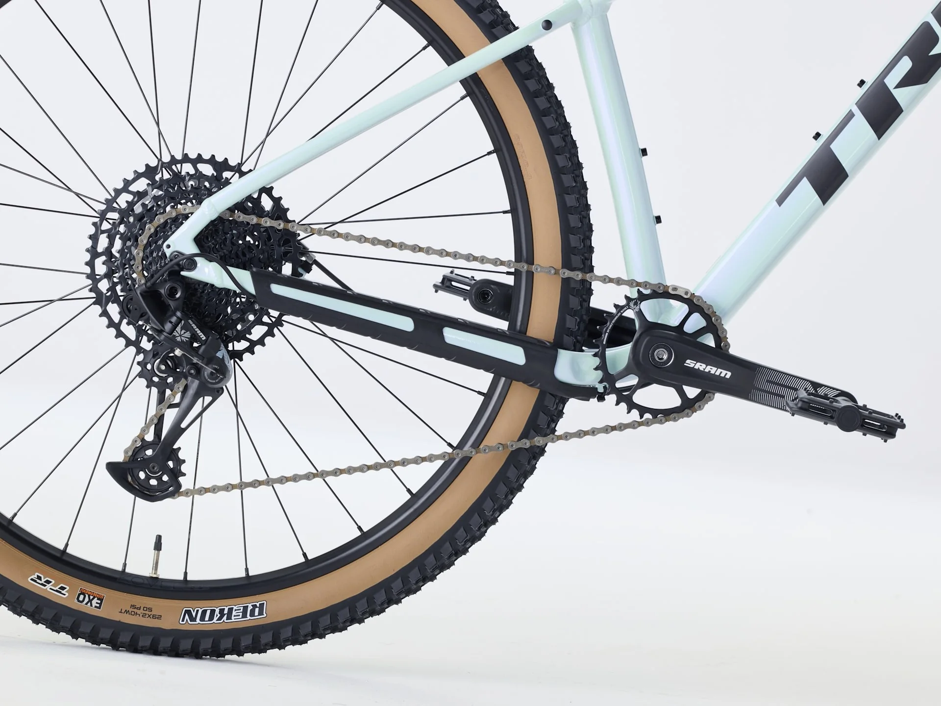2026 Trek Marlin 7 Gen 3 - Magic Mint - Image 5