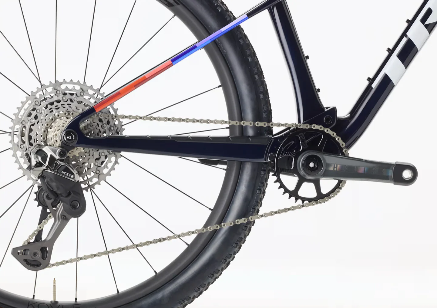 2026 Trek Supercaliber SLR 9.9 XTR Di2 Gen 2- Navy Smoke - Image 6