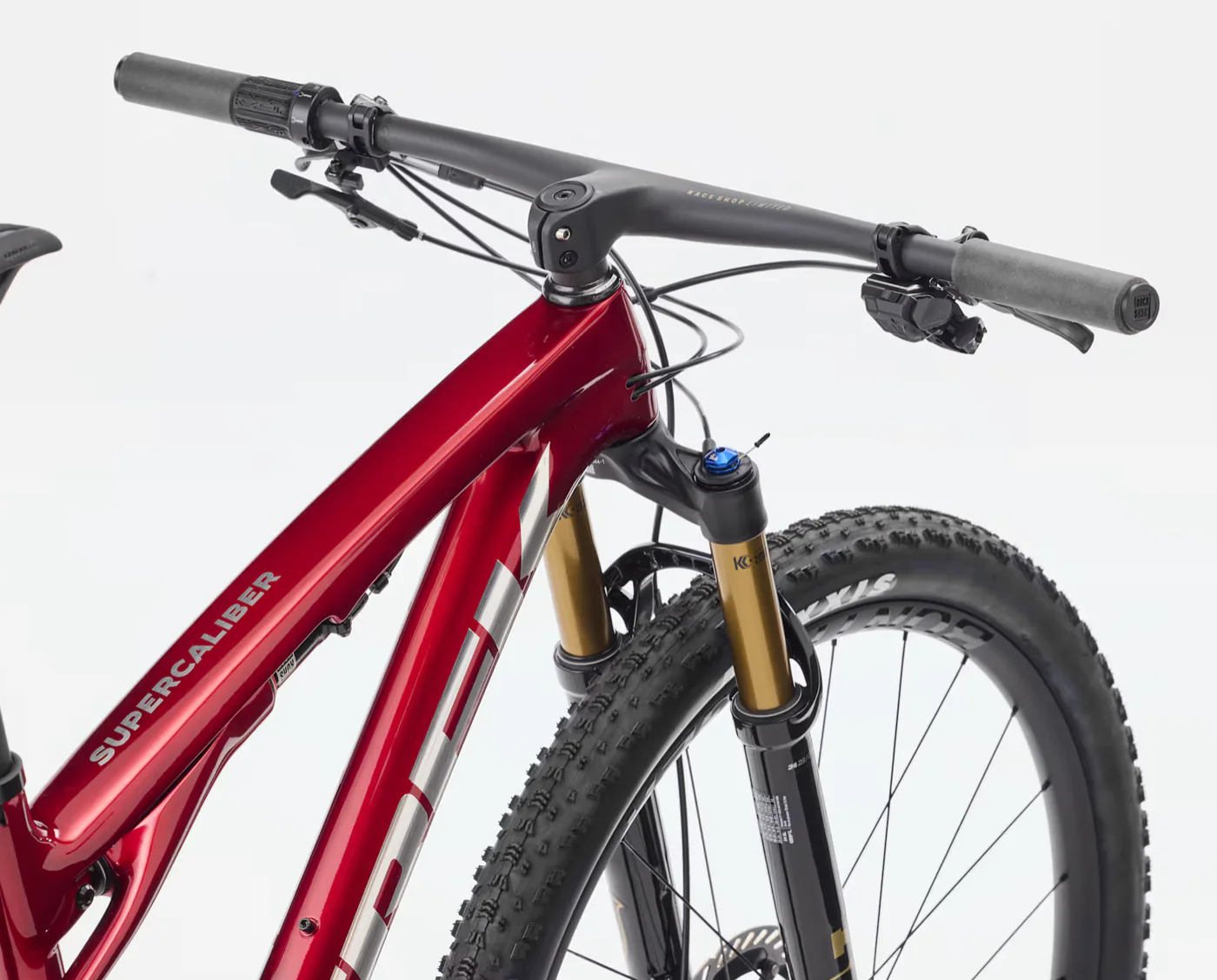2026 Trek Supercaliber SLR 9.9 XTR Di2 Gen 2- Red Smoke Drizzle - Image 5