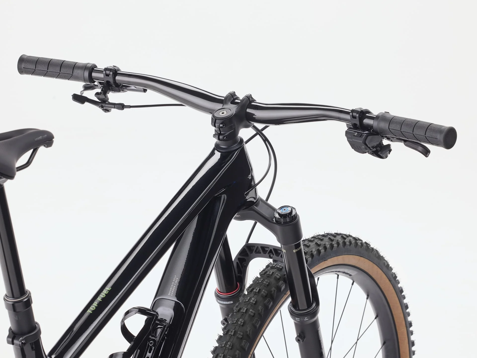 2026 Trek Top Fuel 9.8 XT Di2 Gen 4 - Dark Star - Image 5