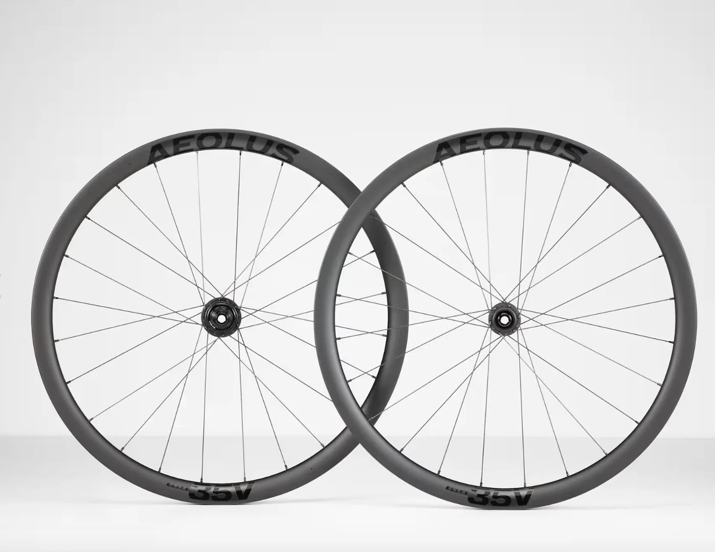 Bontrager Aeolus Elite 35V TLR Disc Gravel Front Wheel - Image 2