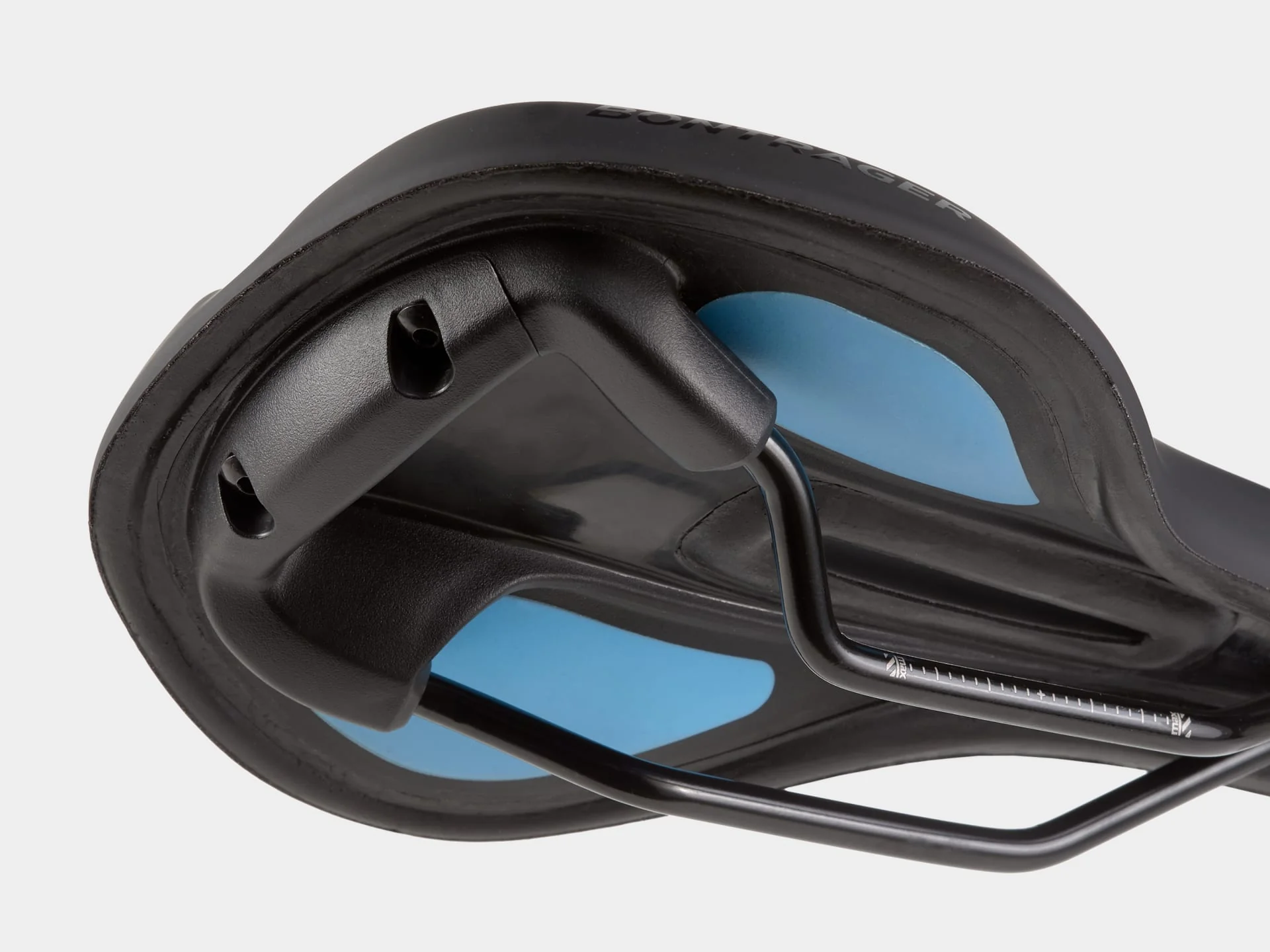 Bontrager Commuter Fluid Bike Saddle 185mm - Image 5