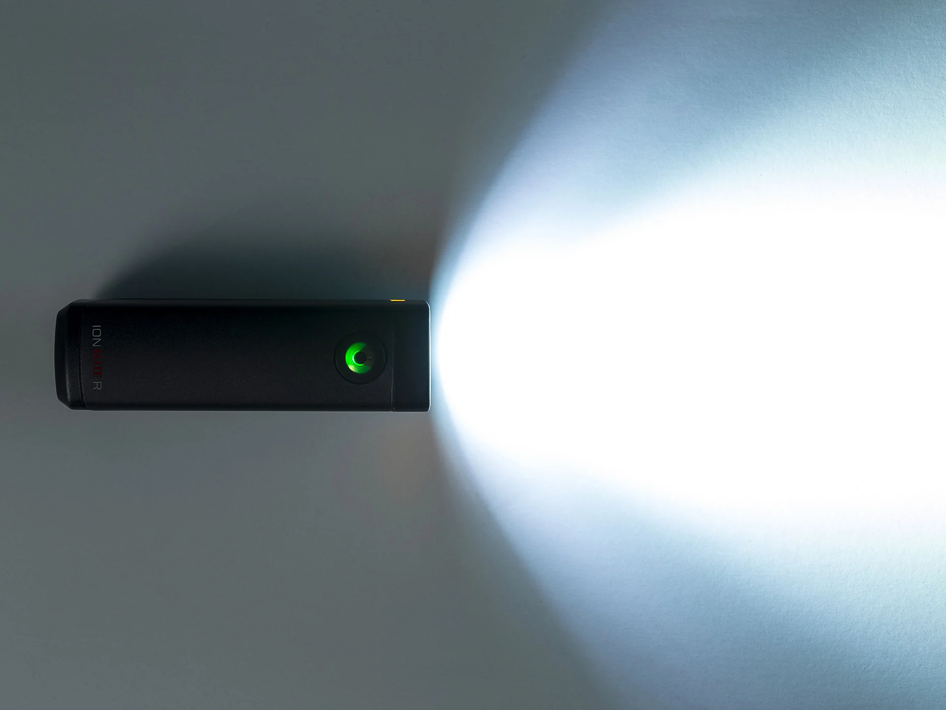 Bontrager Ion Elite R Front Bike Light - Image 4