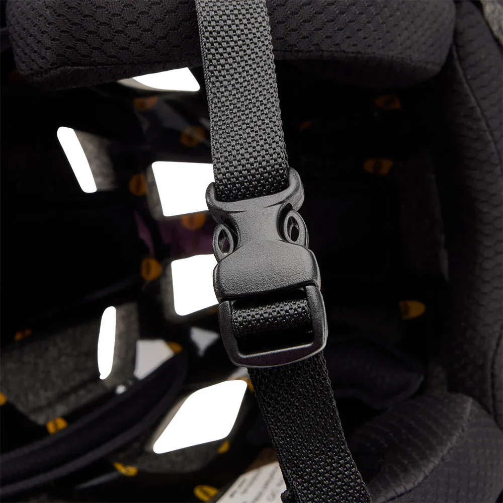 Fox Dropframe Black Helmet - Image 9