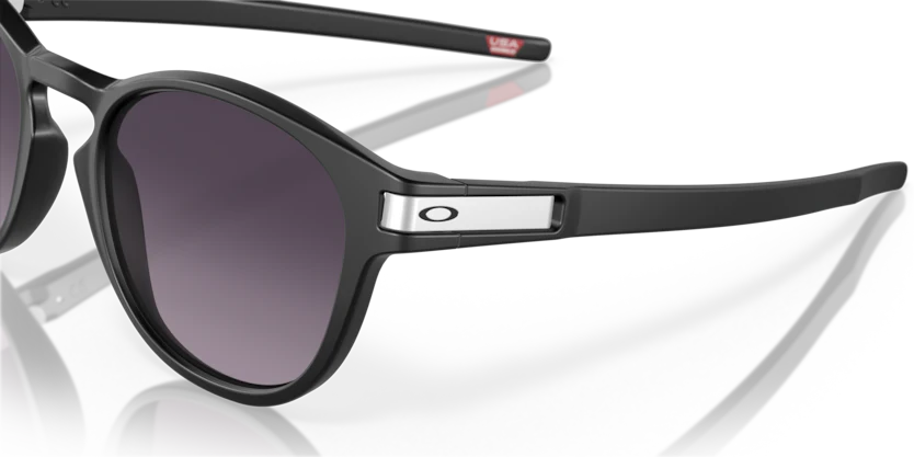 Oakley Latch Matte Black- Prizm Grey Gradient - Image 6