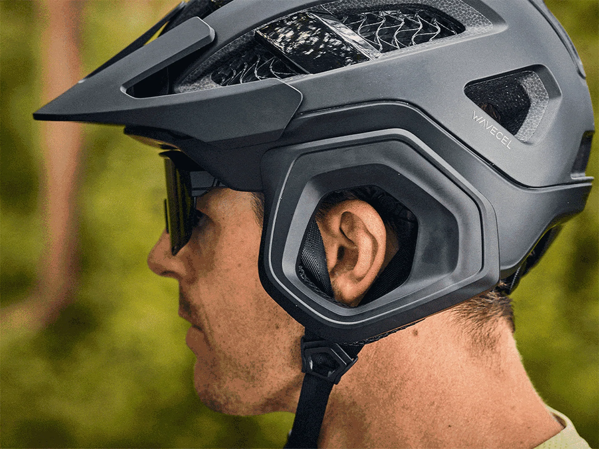 Trek Blaze WaveCel Mountain Bike Helmet - Dark Star - Image 8